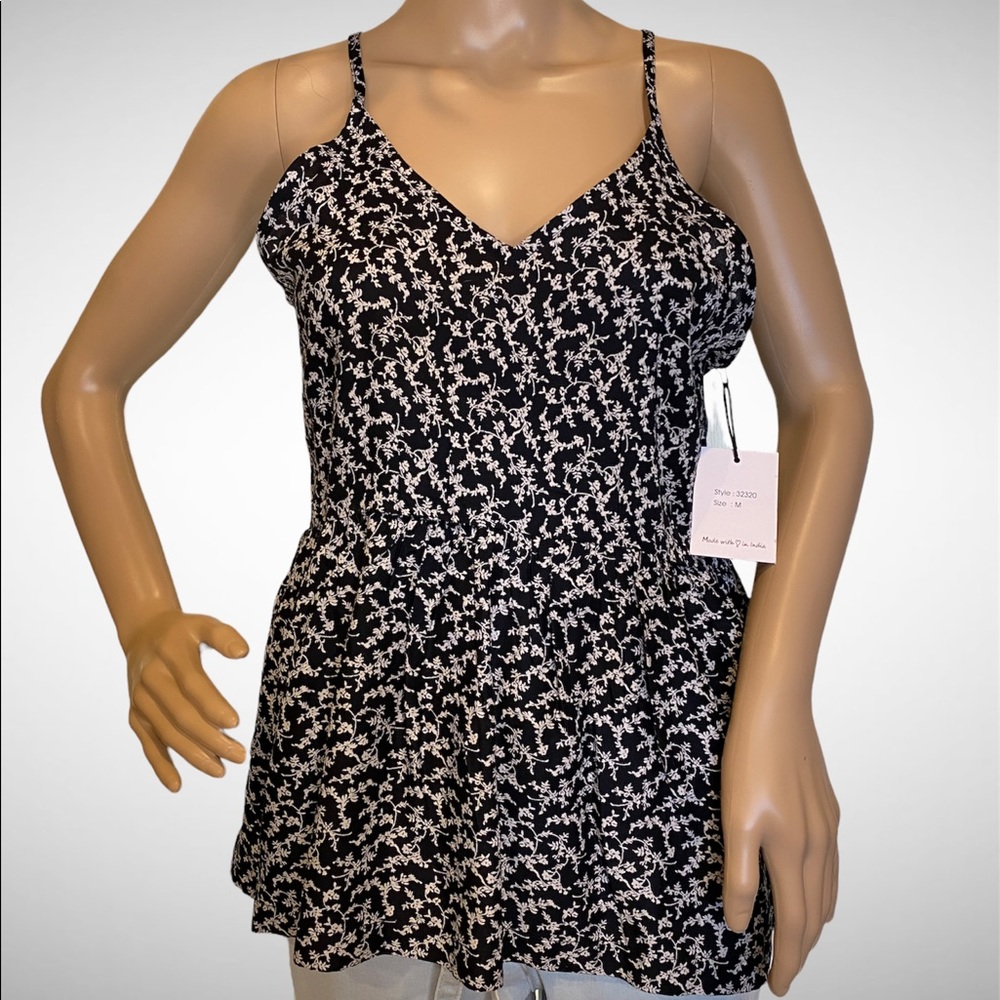 Japna Camisole Tank Top Sleeveless Spaghetti Straps Blouse Size Medium NWT